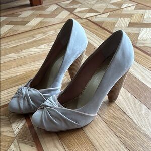 Miz Mooz Soft Gray Knotted Heels